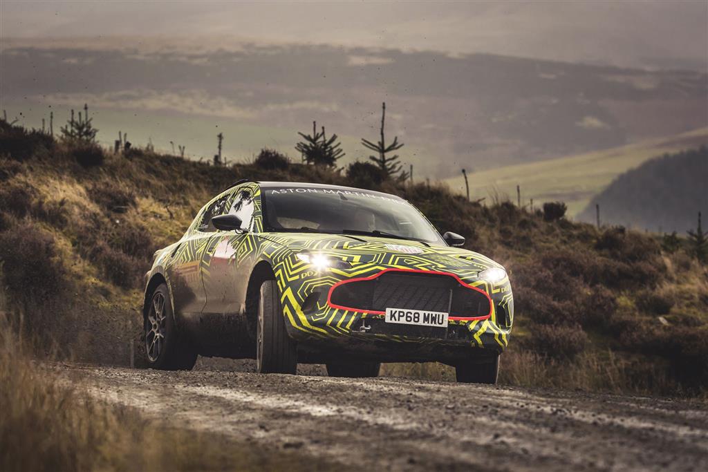 2018 Aston Martin DBX Prototype